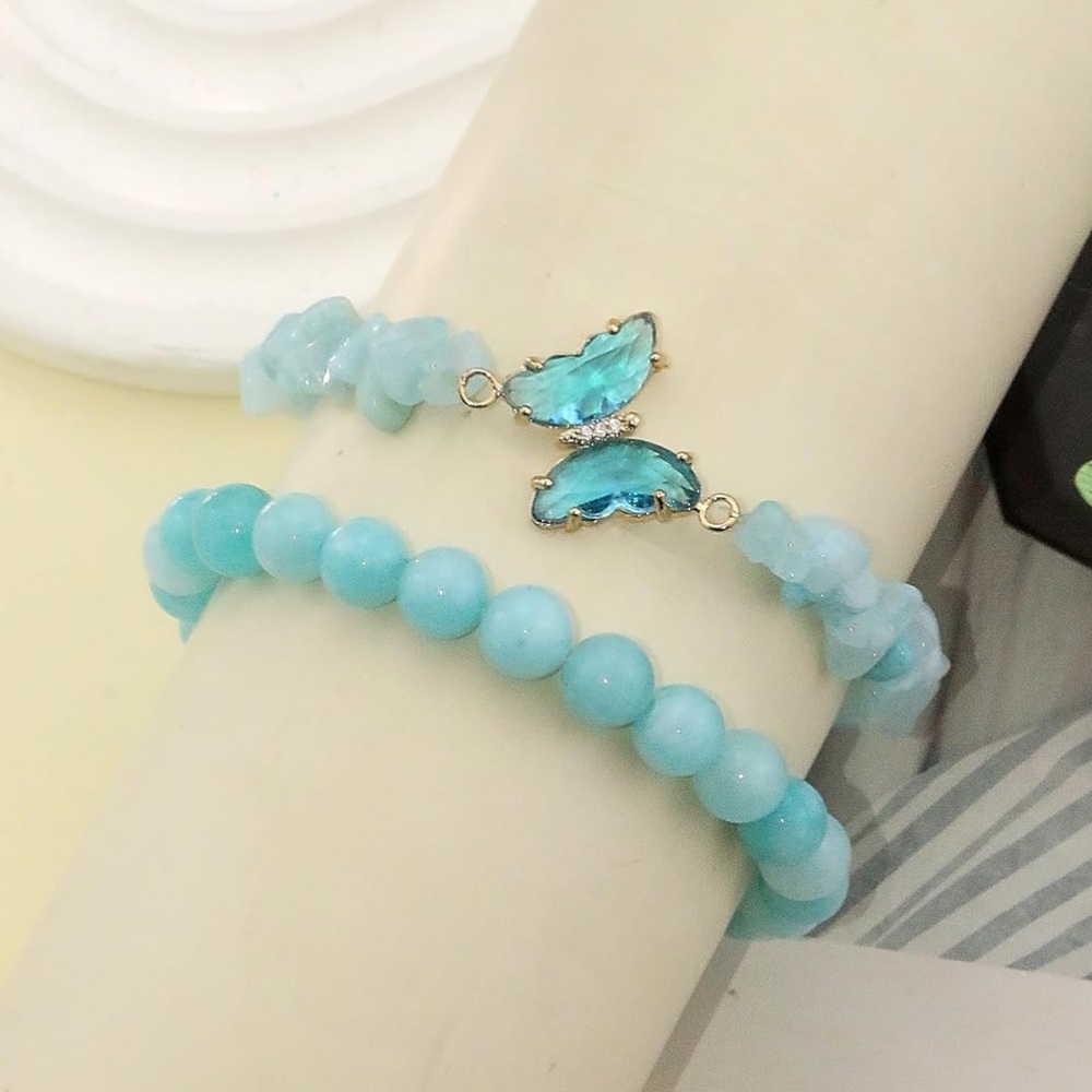 🆕New Light Blue Gemstone Bracelet with Butterfly Charm - Picture 3 of 4